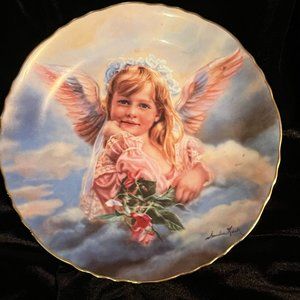 Bradex Collector's Plate 1764AG  Angel of Grace  Sandra Kuck    1995